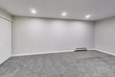 1086 N Northwest Highway #G, Park Ridge, IL 60068 - Photo 5