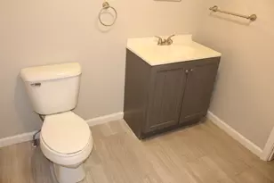 804 N Jackson St, Clifton, IL 61727 - Photo 19