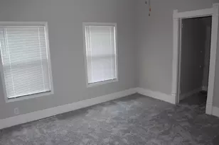 804 N Jackson St, Clifton, IL 61727 - Photo 23