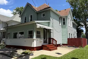804 N Jackson St, Clifton, IL 61727 - Photo 1