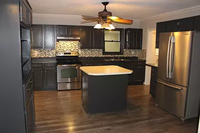 804 N Jackson Street, Clifton, IL 61727 - Photo 13