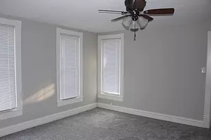 804 N Jackson St, Clifton, IL 61727 - Photo 25