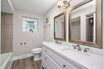 7340 W 111th Street, Worth, IL 60482 - Photo 17