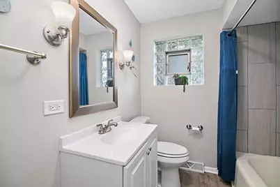 7340 W 111th Street, Worth, IL 60482 - Photo 13