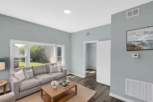 8245 S Burley Ave, Chicago, IL 60617 - Photo 15