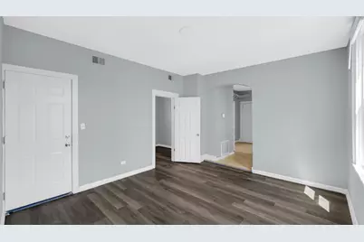 8245 S Burley Avenue, Chicago, IL 60617 - Photo 21
