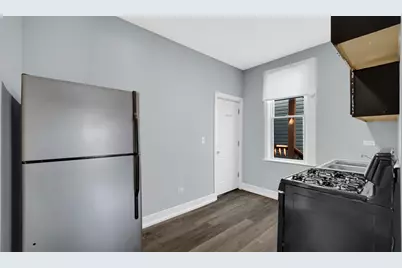 8245 S Burley Avenue, Chicago, IL 60617 - Photo 9