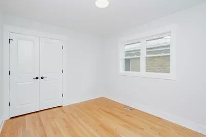 5509 N Central Avenue, Chicago, IL 60630 - Photo 9
