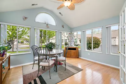 16021 S Messenger Circle, Homer Glen, IL 60491 - Photo 9