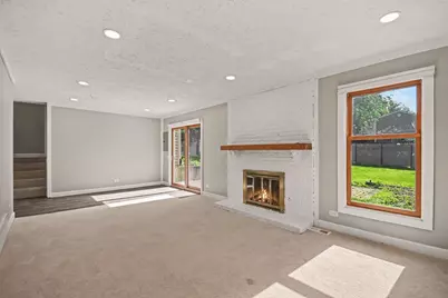 5195 Castaway Lane, Hoffman Estates, IL 60010 - Photo 5