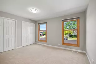 5195 Castaway Ln, Hoffman Estates, IL 60010 - Photo 13