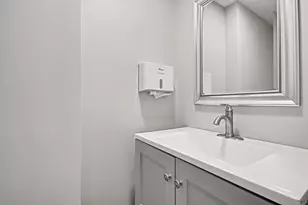 5195 Castaway Ln, Hoffman Estates, IL 60010 - Photo 21