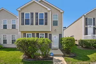 807 Serendipity Dr, Aurora, IL 60504 - Photo 1