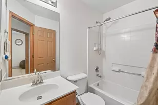 807 Serendipity Dr, Aurora, IL 60504 - Photo 31
