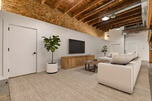 2015 W Race Ave, Chicago, IL 60612 - Photo 9