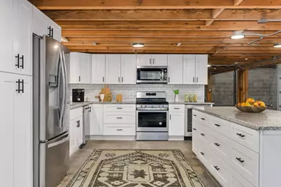 2015 W Race Avenue #120, Chicago, IL 60612 - Photo 5