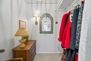 260 E Chestnut St, Chicago, IL 60611 - Photo 15