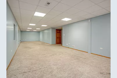 17945 W Pond Ridge Circle, Gurnee, IL 60031 - Photo 23