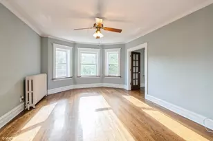 108 Clinton Ave, Oak Park, IL 60302 - Photo 3