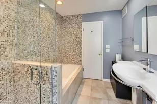 5625 N Kilbourn Ave, Chicago, IL 60646 - Photo 21