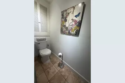 451 W Macon Street, Decatur, IL 62522 - Photo 17