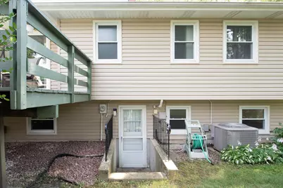 1058 W Illinois Avenue, Palatine, IL 60067 - Photo 39
