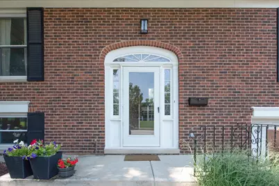 1058 W Illinois Avenue, Palatine, IL 60067 - Photo 3