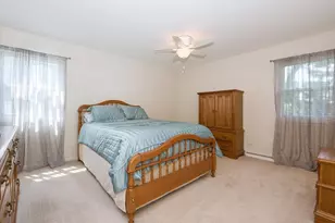 1058 W Illinois Ave, Palatine, IL 60067 - Photo 15