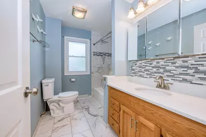 1058 W Illinois Avenue, Palatine, IL 60067 - Photo 19