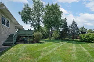 1058 W Illinois Ave, Palatine, IL 60067 - Photo 35