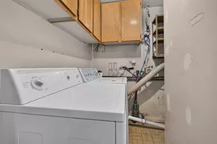 5941 S Parkside Ave, Chicago, IL 60638 - Photo 35