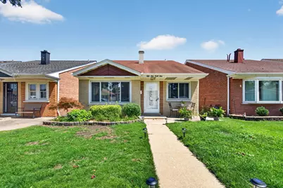 5941 S Parkside Avenue, Chicago, IL 60638 - Photo 1