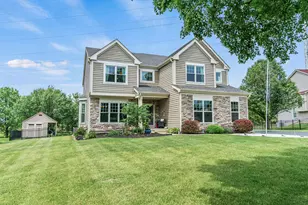 3350 Moraine Dr, Aurora, IL 60506 - Photo 1