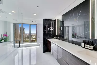 950 N Michigan Avenue #3103, Chicago, IL 60611 - Photo 27