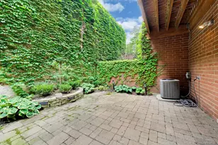 171 W Goethe St, Chicago, IL 60610 - Photo 37