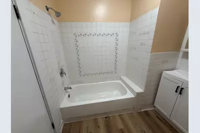 2249 S Gunderson Avenue #6, Berwyn, IL 60402 - Photo 11