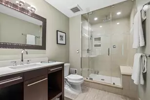 6341 N Le Mai Ave, Chicago, IL 60646 - Photo 15