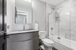 6341 N Le Mai Ave, Chicago, IL 60646 - Photo 19