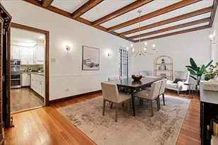 684 W Irving Park Rd, Chicago, IL 60613 - Photo 17