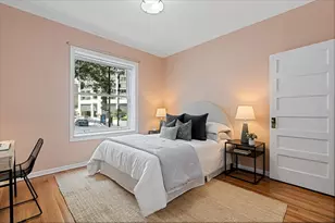 684 W Irving Park Rd, Chicago, IL 60613 - Photo 35