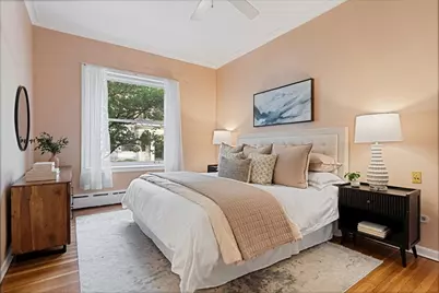 684 W Irving Park Road #E5, Chicago, IL 60613 - Photo 29