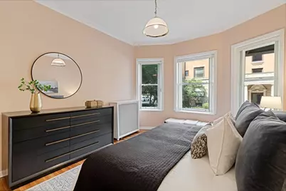 684 W Irving Park Road #E5, Chicago, IL 60613 - Photo 33