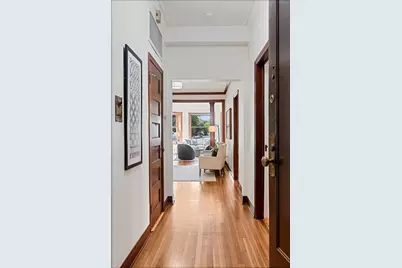 684 W Irving Park Road #E5, Chicago, IL 60613 - Photo 3