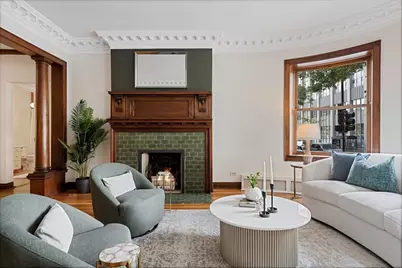684 W Irving Park Road #E5, Chicago, IL 60613 - Photo 9
