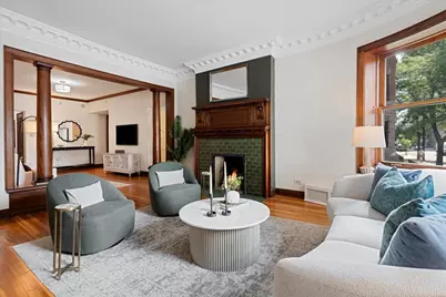 684 W Irving Park Road #E5, Chicago, IL 60613 - Photo 11