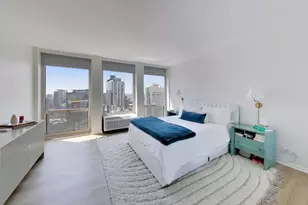 111 E Chestnut St, Chicago, IL 60611 - Photo 17