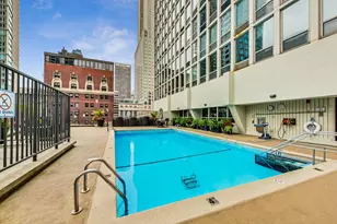 111 E Chestnut St, Chicago, IL 60611 - Photo 31