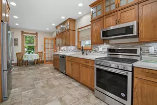 125 W 1st Ave, Clifton, IL 60927 - Photo 15