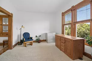 125 W 1st Ave, Clifton, IL 60927 - Photo 9