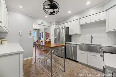 453 Raintree Drive #4D, Glen Ellyn, IL 60137 - Photo 11